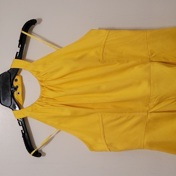 Jessica Simpson,  12, Yellow - Picture 2 of 12